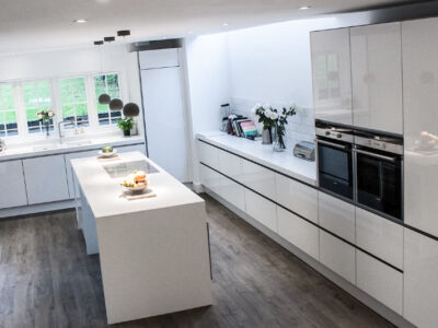 Tailored inframe cabinetry Bishop's Stortford